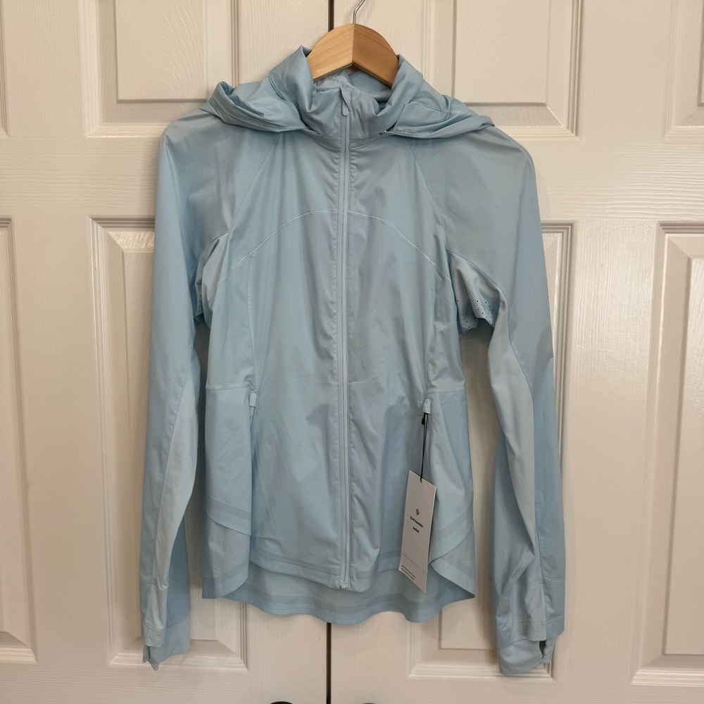 NWT Lululemon Goal Smasher Jacket Powder Blue - Picture 2 of 10